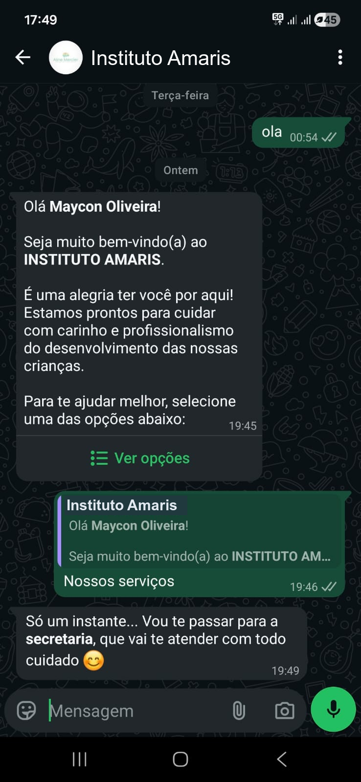 Conversa no WhatsApp com o atendimento automático da clínica e transferência para um atendente humano